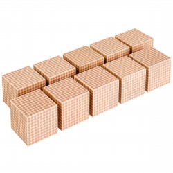 Cubes des milliers en bois...